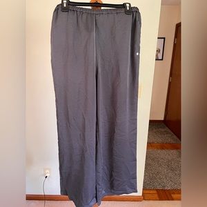 Fabletics eco satin sleep pants. Size L